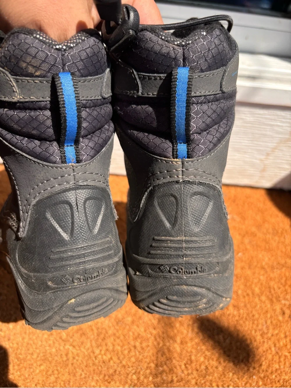 Columbia Bugaboot Plus Omni-Heat kids' boots